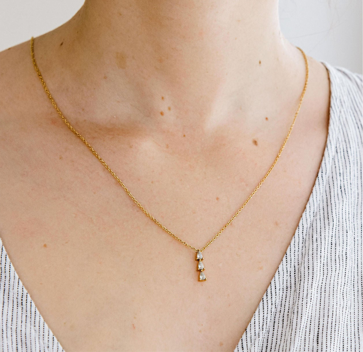 Robin Necklace