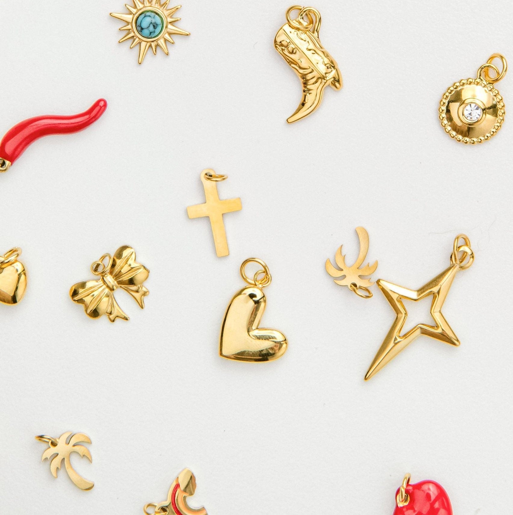 Dangling Heart Charm - Luisa Luxe gold jewellery