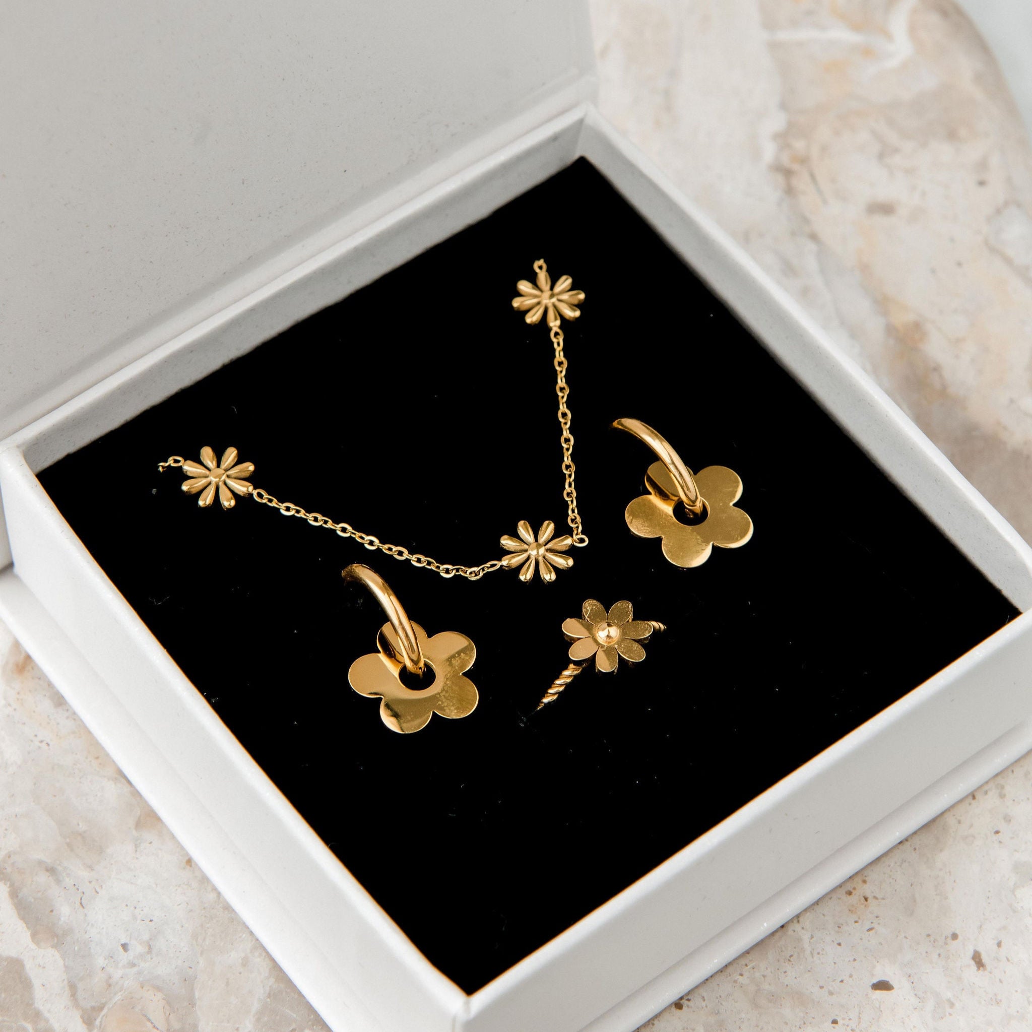 Billie Earrings