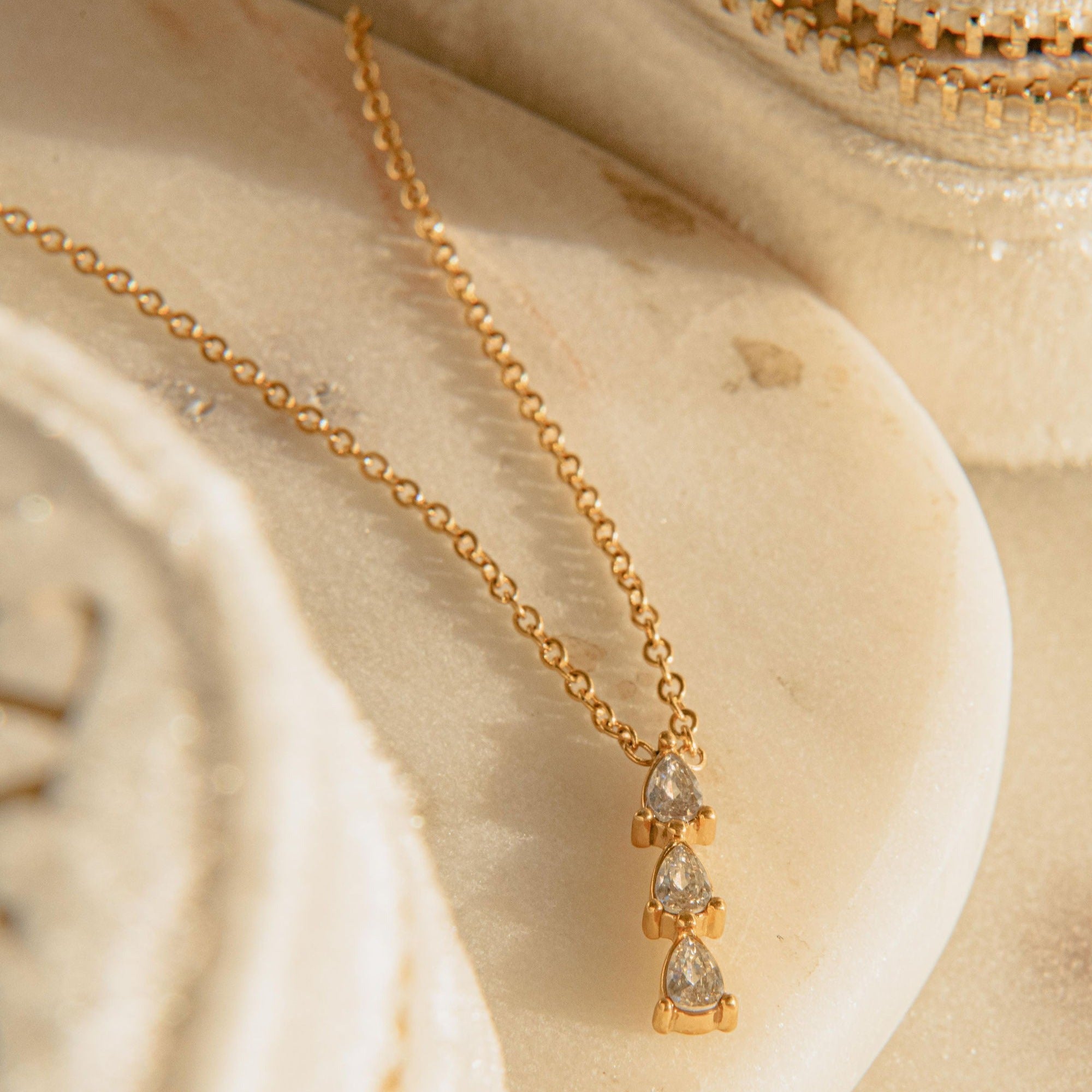 Robin Necklace - Luisa Luxe gold jewellery