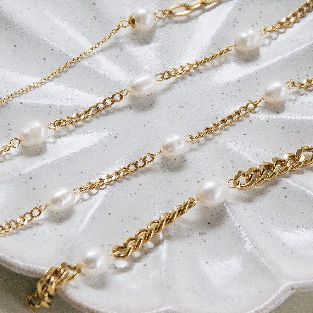 gold chain bracelet with freshwater pearls, waterproof jewellery Australia