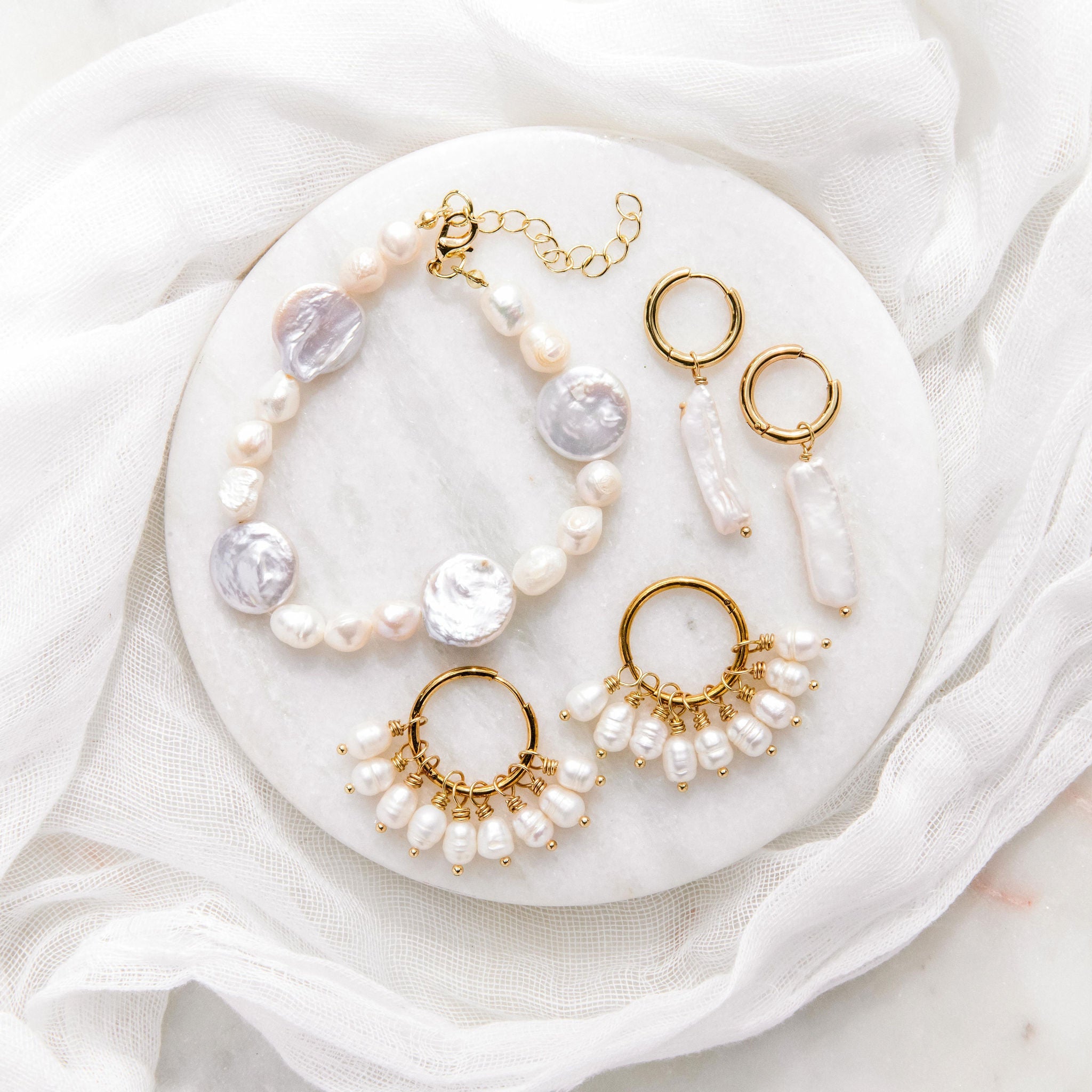 freshwater pearl bracelet with coin pearls, bridal jewellery Australia