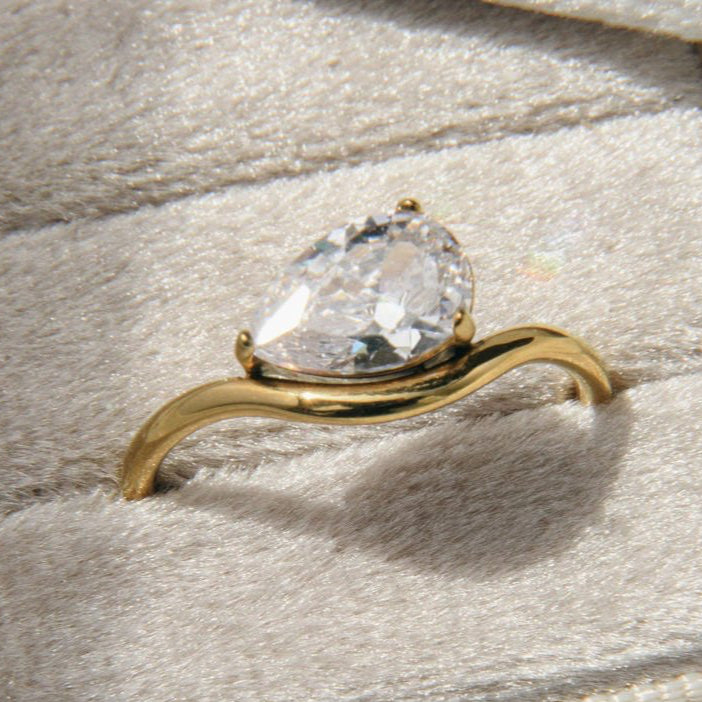 Thessa Ring